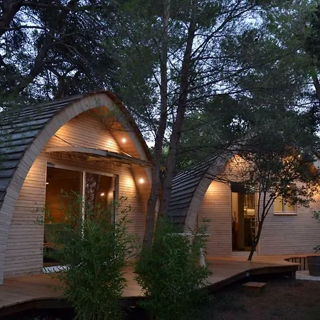 Cabanons Jour & Nuit *